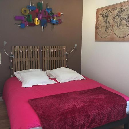 L Auberge Du Lion D Or Nanteuil-sur-Marne Exteriér fotografie