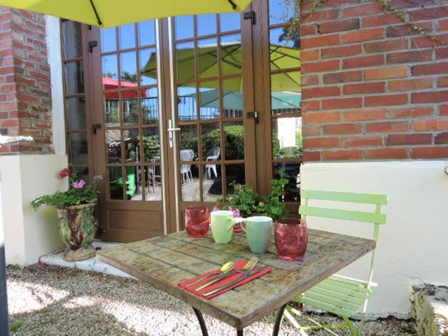 L Auberge Du Lion D Or Nanteuil-sur-Marne Exteriér fotografie